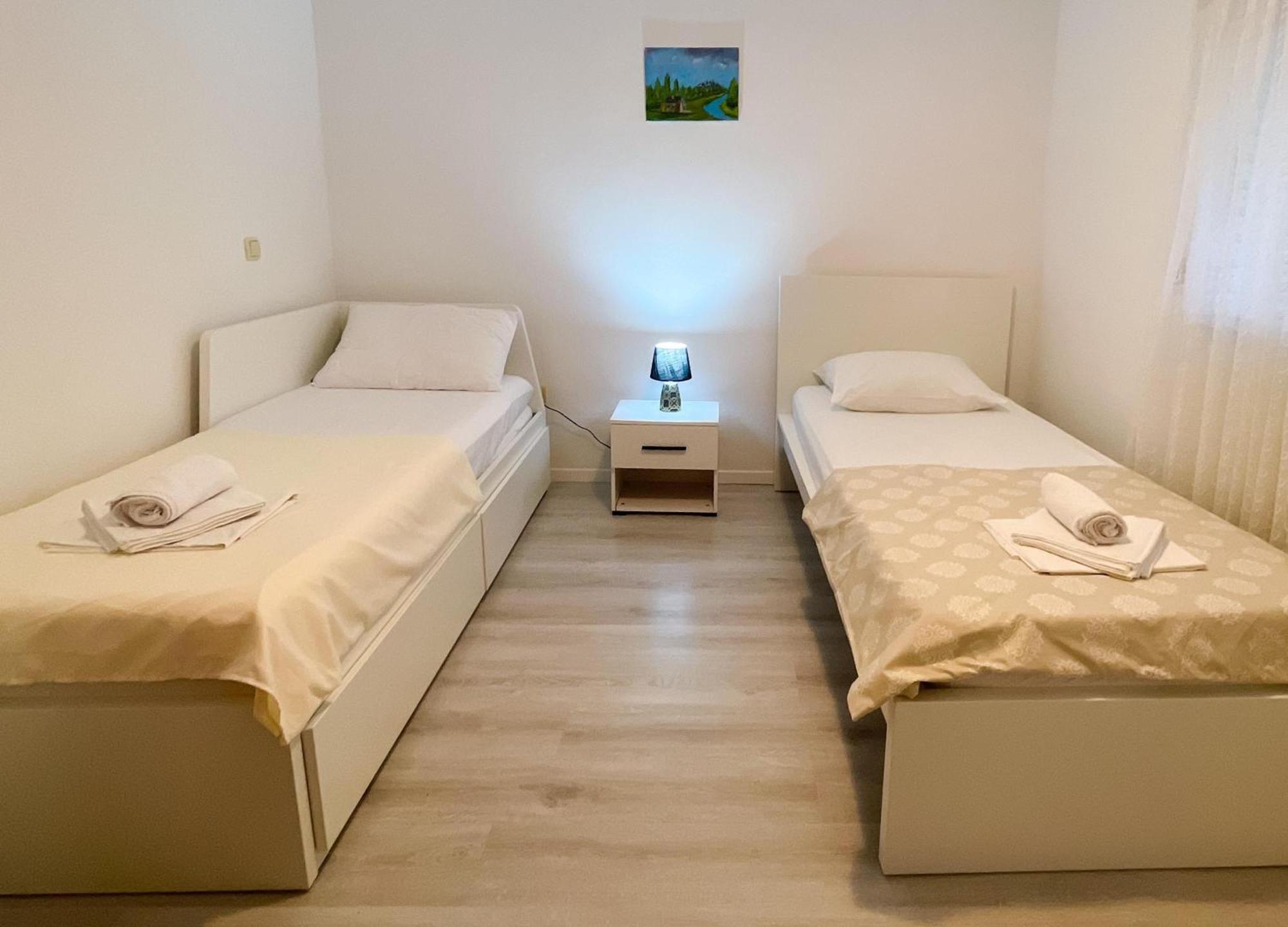 Apartmani Danica Orebic Ngoại thất bức ảnh
