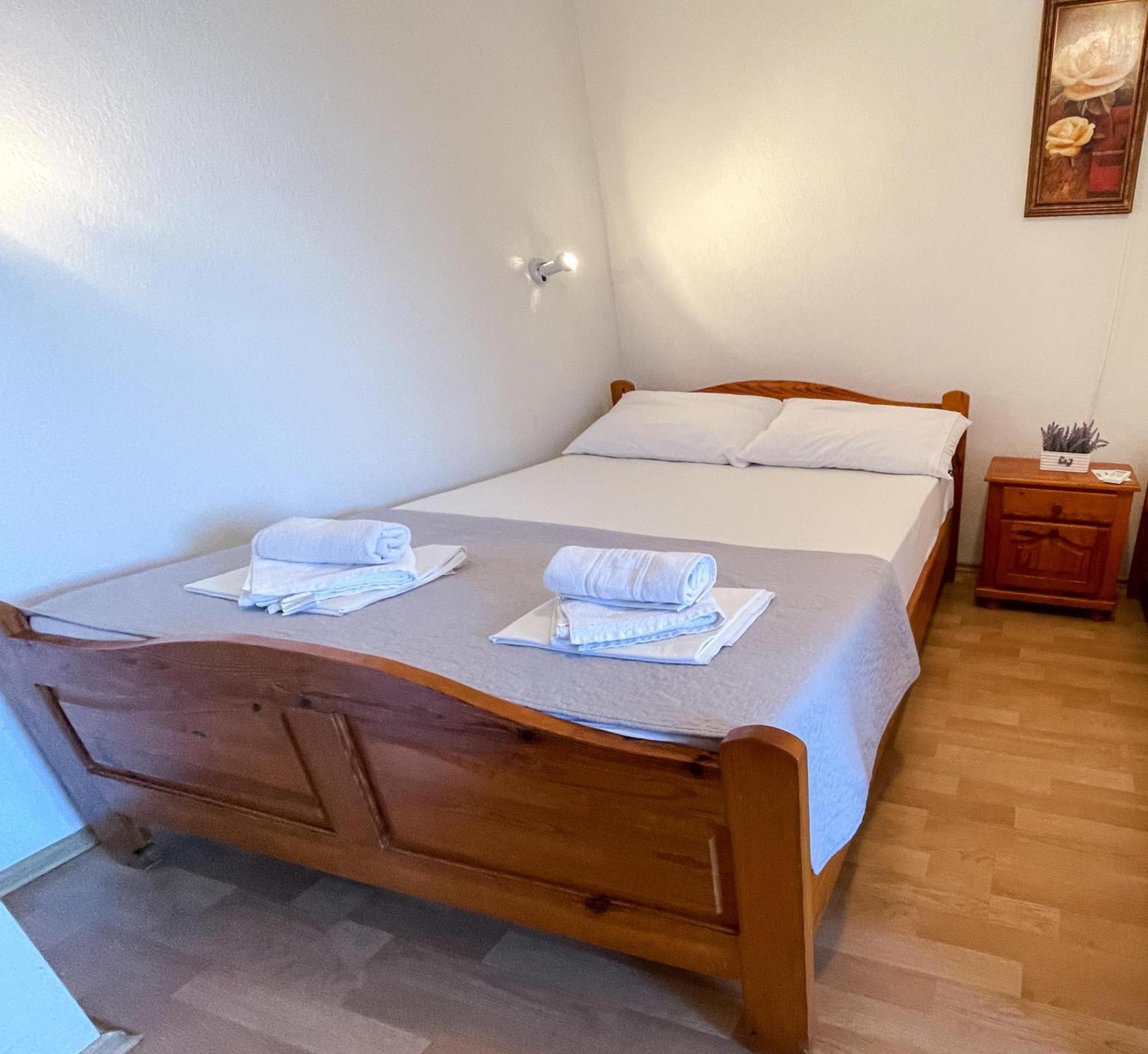 Apartmani Danica Orebic Ngoại thất bức ảnh